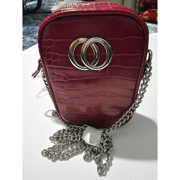 No Boundries Red Phone North/South Crossbody  Bag - Picture 3 of 13